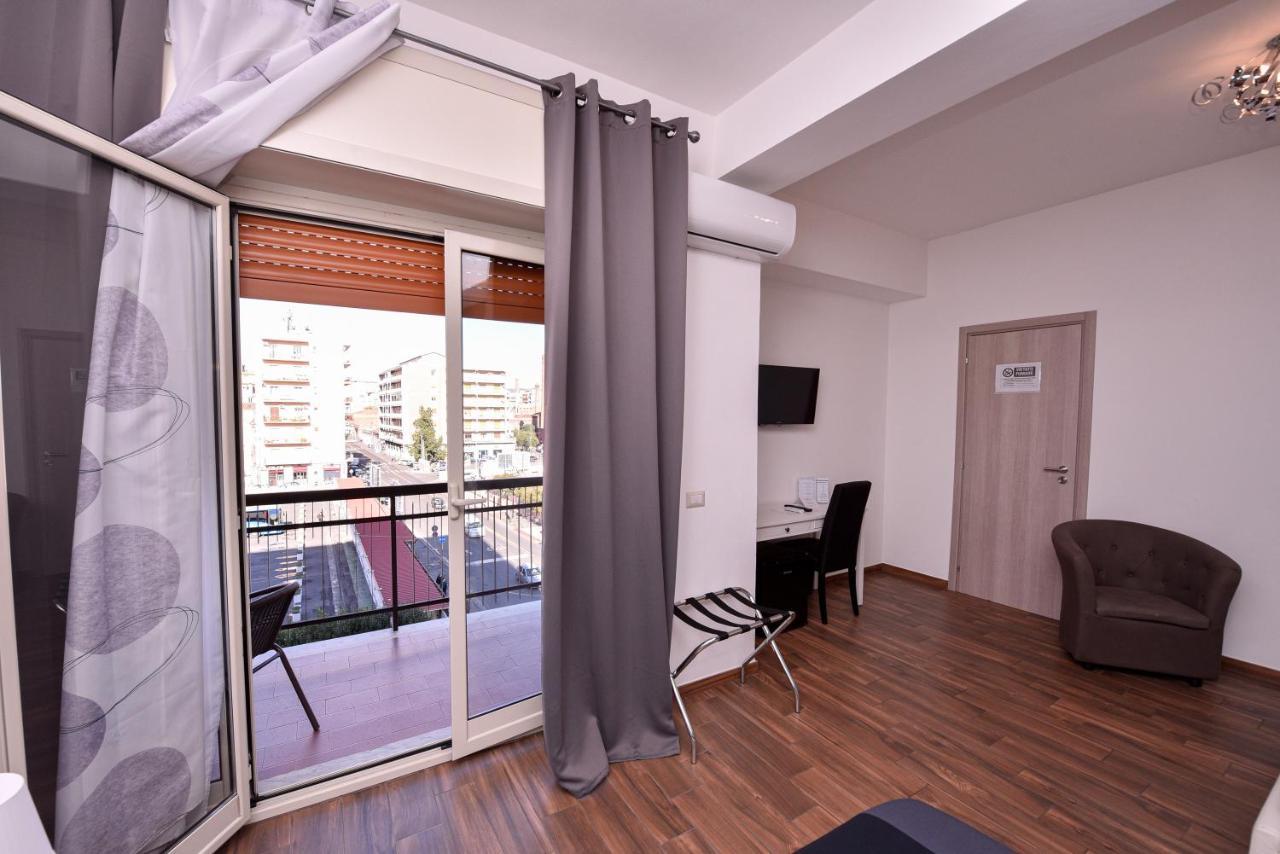 Symposium Bed&Breakfast Катания Экстерьер фото
